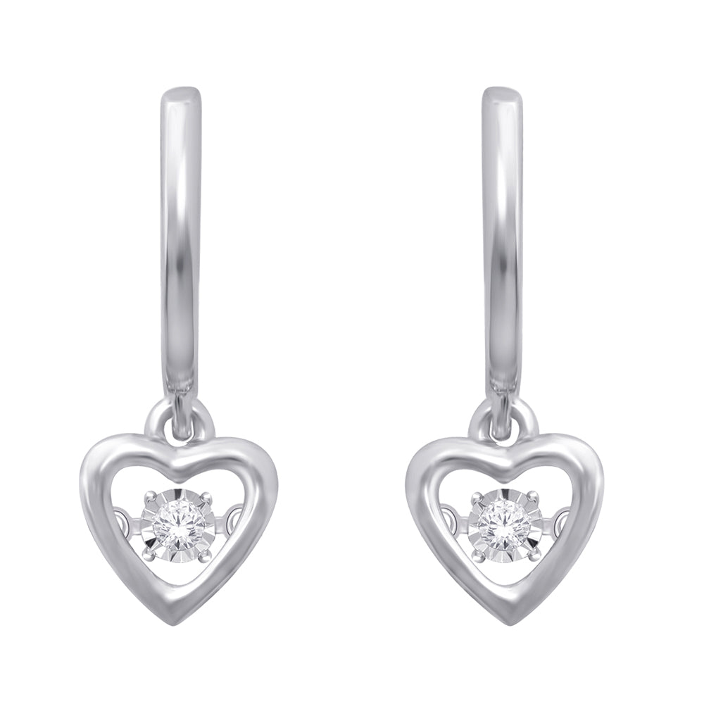 Plata de ley de 1/20 qt.Tw. Pendientes de corazón de diamantes en movimiento