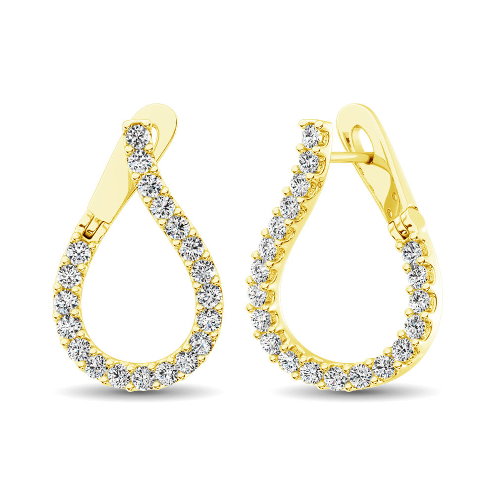 Oro amarillo de 14 quilates con diamantes de 4 qt. total. Aretes de aro