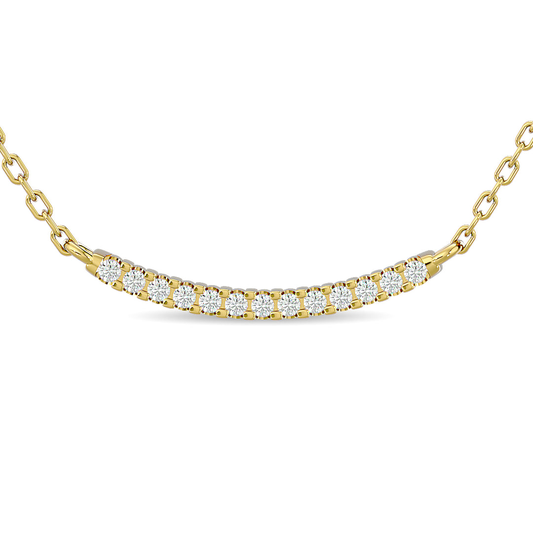 Collar de moda con diamantes de 1/6 qt total en oro amarillo de 10 quilates