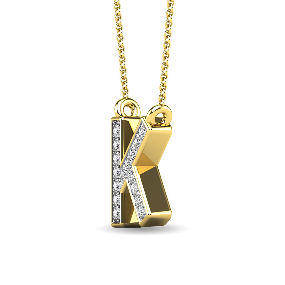 Diamante 1/20 Ct.Tw. Colgante con letra K en oro amarillo de 10 quilates