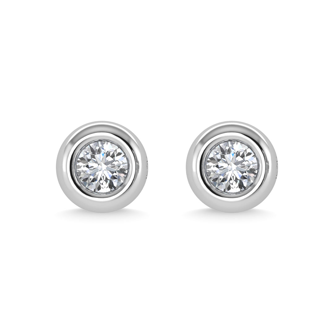 Diamante de oro blanco de 14 quilates de 1/10 quilates total. Aretes