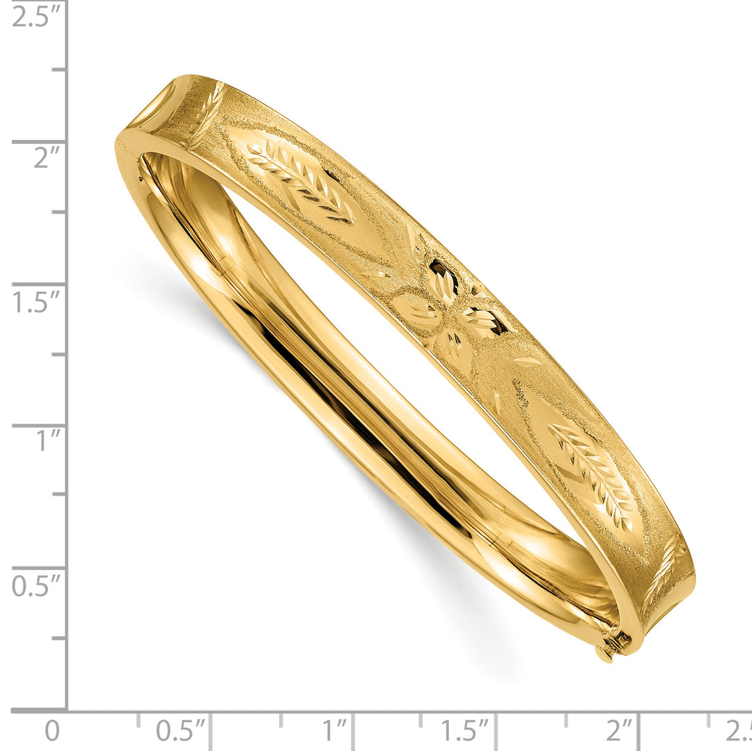 Brazalete tipo brazalete cóncavo con bisagras de talla diamante de gran tamaño de 14k 5/16