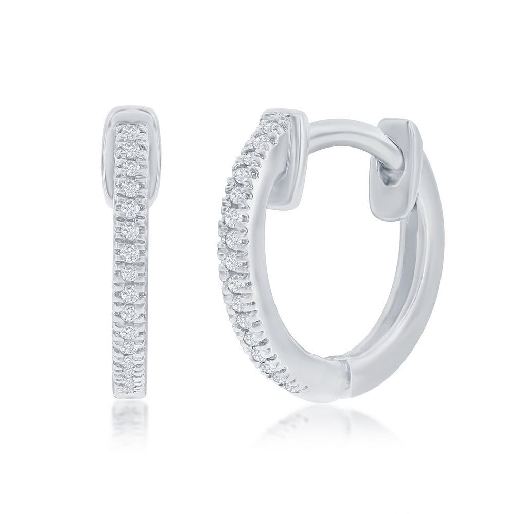 Pendientes de diamantes Huggie de plata de ley de 13 mm - (32 piedras)