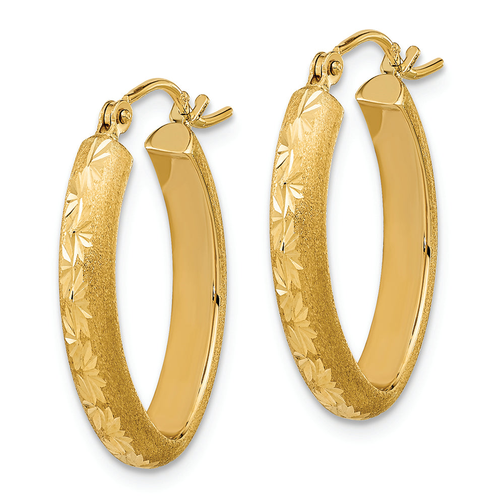 Aretes de Aro Ovalados de Talla Diamante Satinados y Pulidos en Oro de 14k