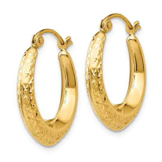 Aretes de Aro Hueco Texturizados en Oro de 14K