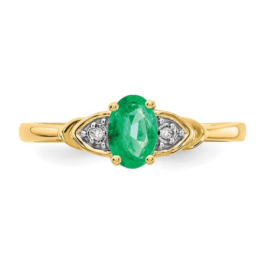 Anillo de Esmeralda y Diamantes en Oro Amarillo de 14k