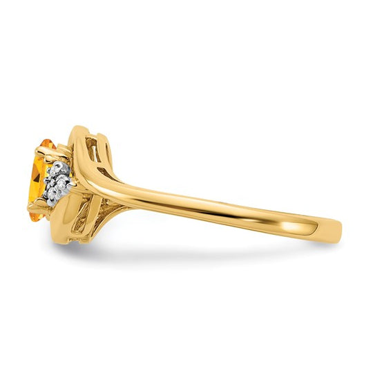 Anillo de Citrino y Diamante en Oro Amarillo de 14k