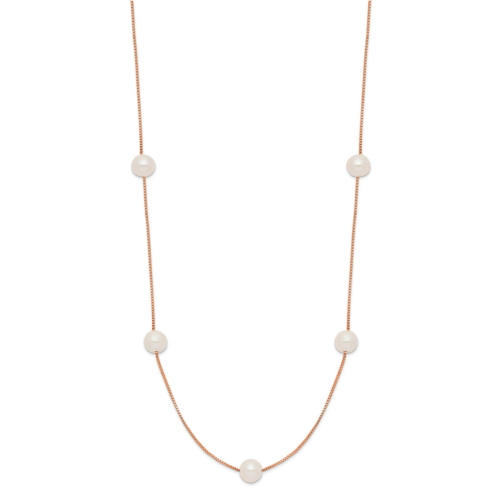 Collar de 9 estaciones con perlas FWC blancas redondas de 5 a 6 mm en oro rosa de 14 quilates