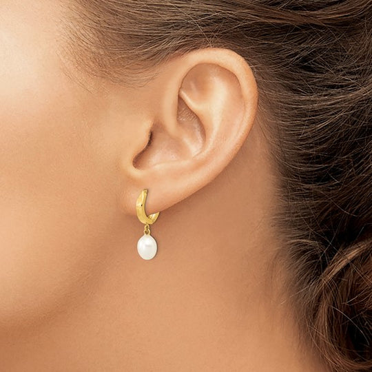 Pendientes Aro Dangle de Oro Amarillo de 14k con Perla Cultivada de Agua Dulce de Forma Arroz de 6-7mm