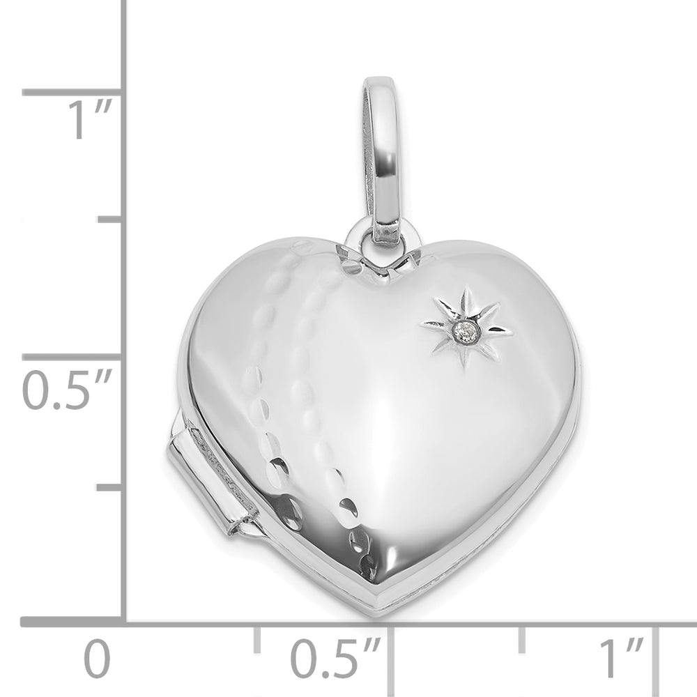 Medallón en forma de corazón de 18 mm con diamantes texturizados y pulidos en oro blanco de 14 k